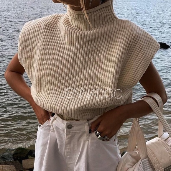 NWT Zara shoulder pad knit top - Picture 3 of 16